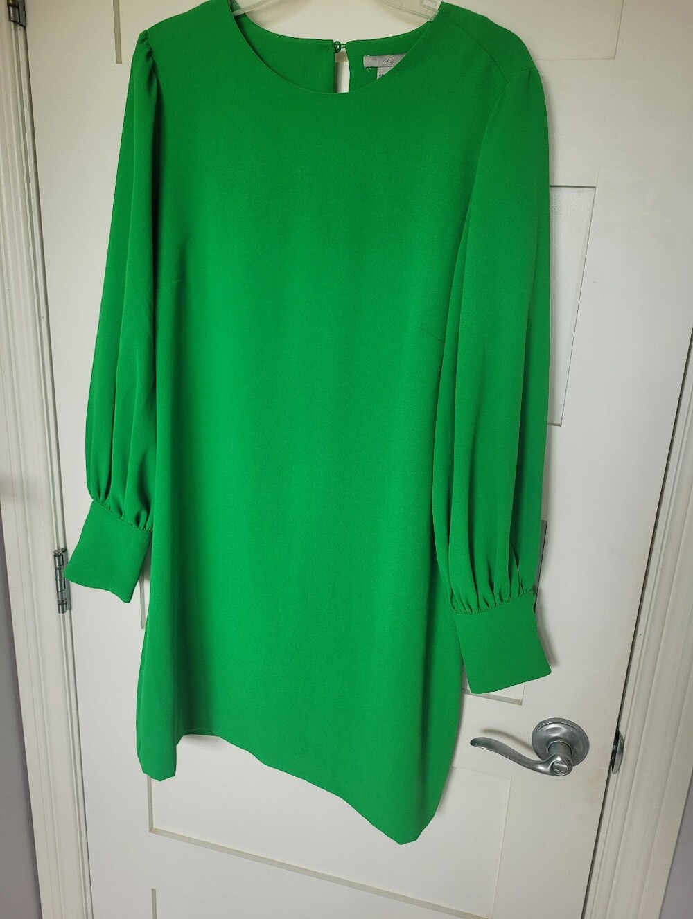 H&M Bright Green Long Sleeve Shift Dress - Picture 2 of 5